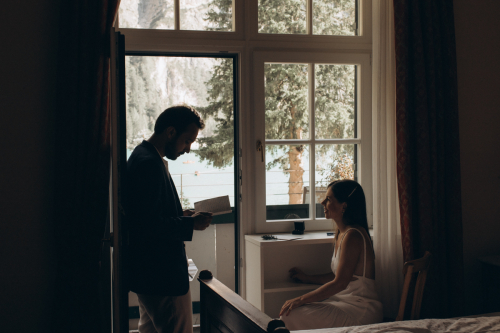 elopement-italia-lago-braies-denise-gluzezak-31